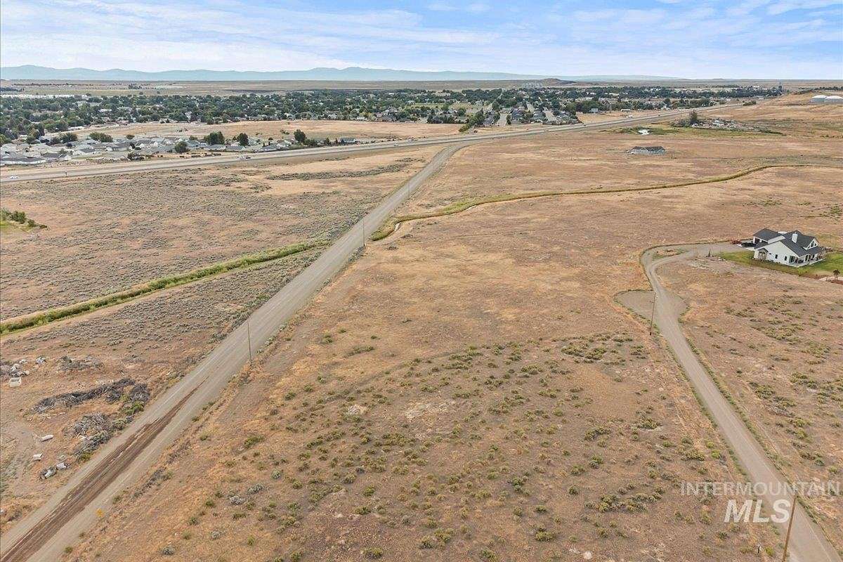 5 Acres of Residential Land for Sale in Mountain Home, Idaho