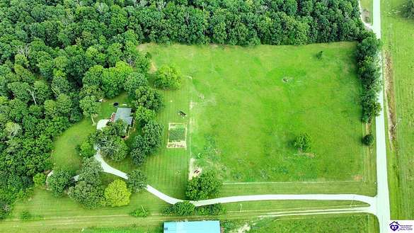 9.6 Acres of Land with Home for Sale in Irvington, Kentucky