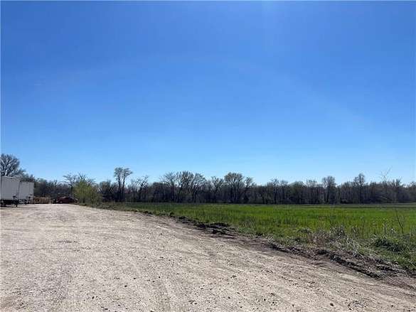 46.3 Acres of Land for Sale in Harrisonville, Missouri