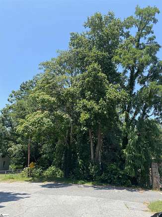 0.34 Acres of Residential Land for Sale in Spartanburg, South Carolina