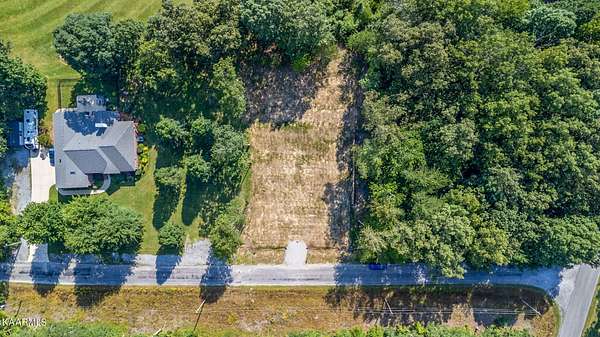 0.32 Acres of Residential Land for Sale in Crossville, Tennessee