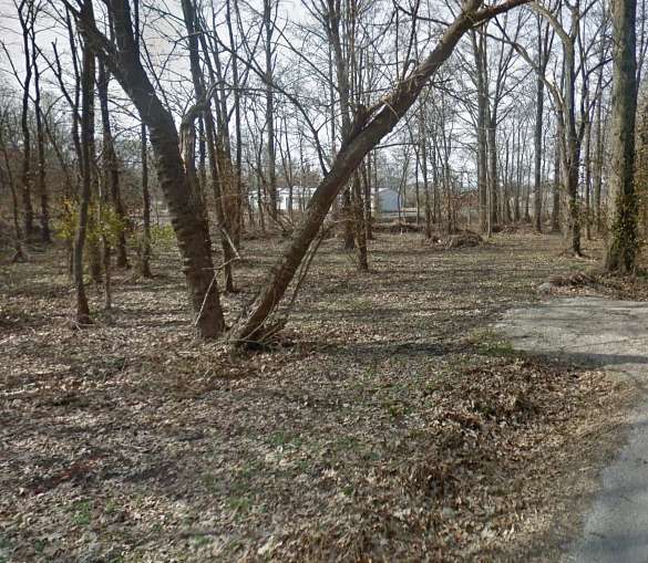 1.3 Acres of Residential Land for Sale in Benton, Illinois