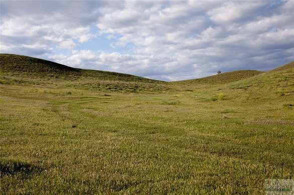 14.3 Acres of Land for Sale in Huntley, Montana
