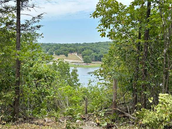 View of Lake Taneycomo