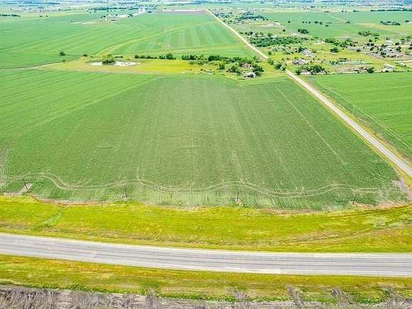 Land for Sale in Coupland, Texas