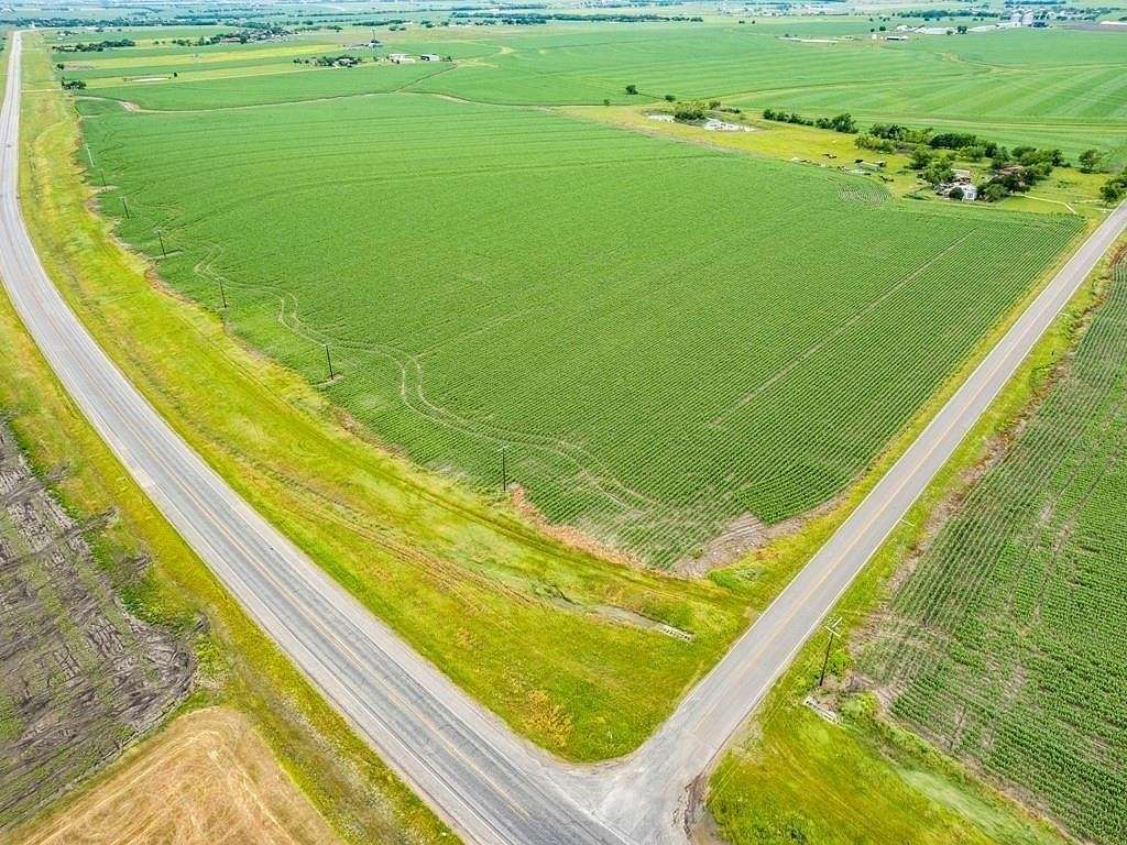 Land for Sale in Coupland, Texas