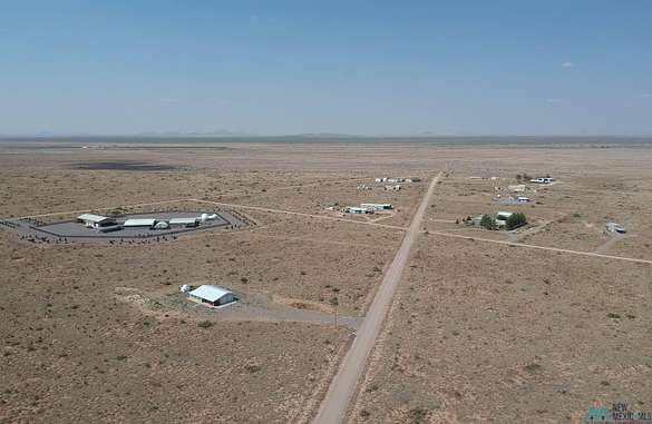 5 Acres of Mixed-Use Land for Sale in Deming, New Mexico