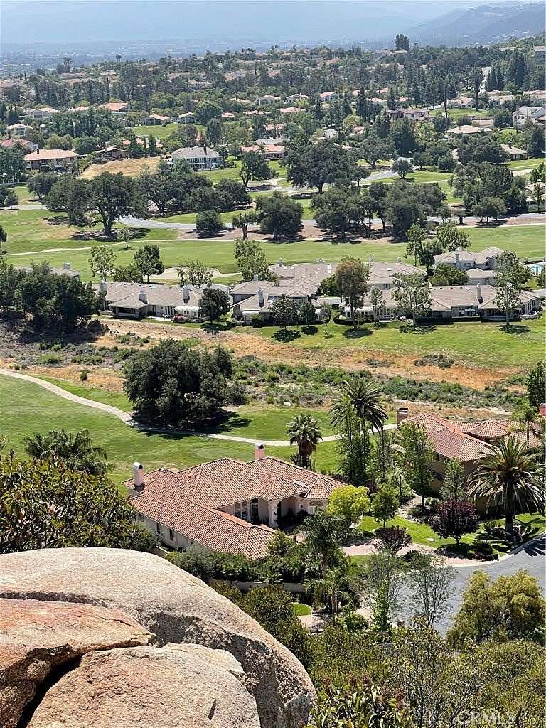 10 Acres of Residential Land for Sale in Murrieta, California