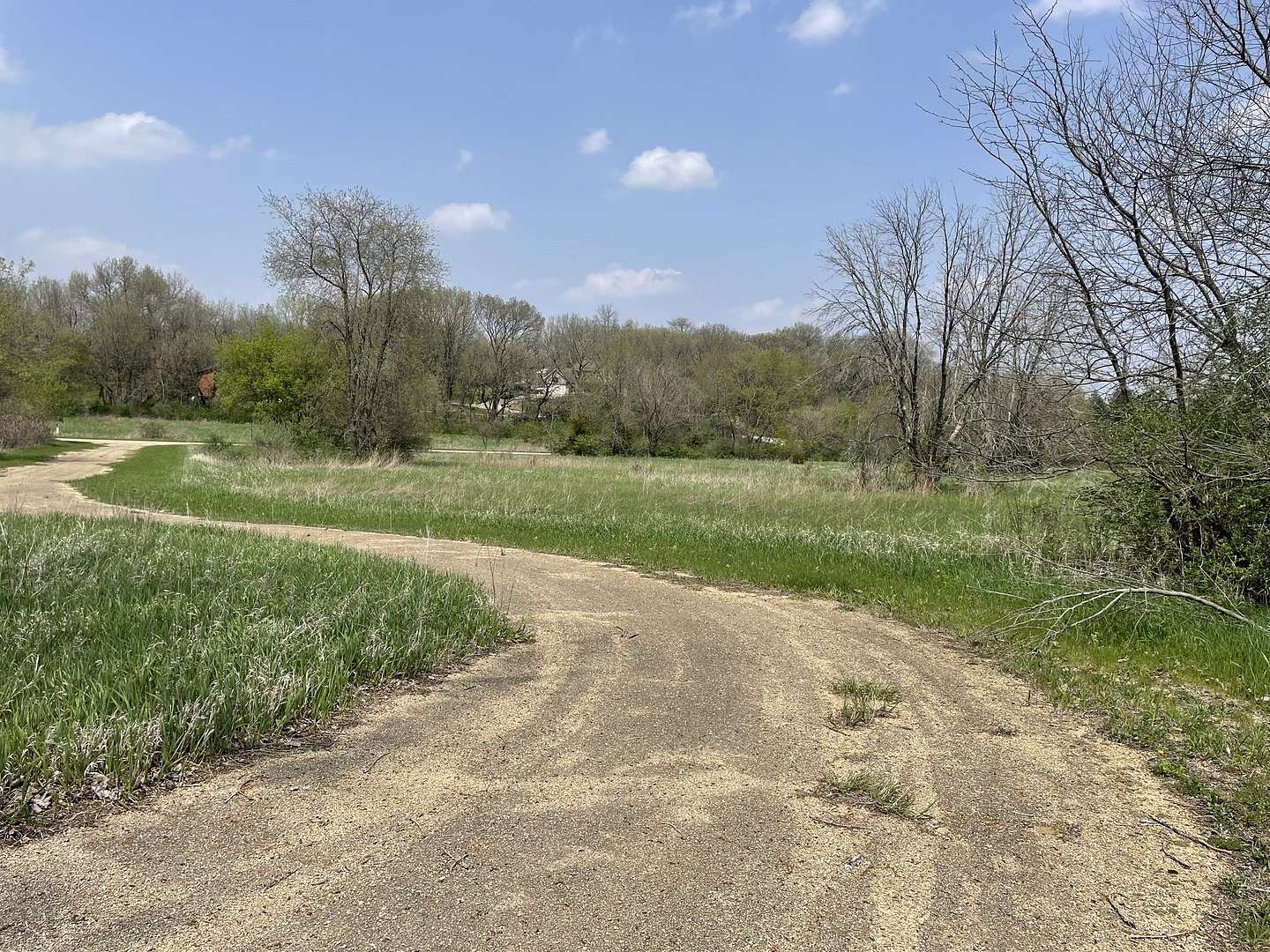 1.3 Acres of Residential Land for Sale in Dixon, Illinois