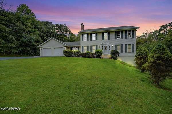 2.15 Acres of Residential Land with Home for Sale in Clifford Township, Pennsylvania