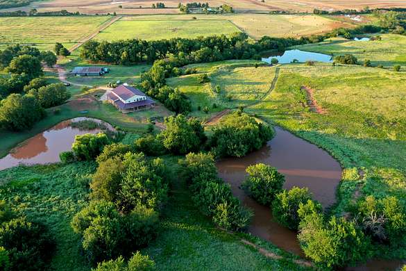 152 Acres of Improved Recreational Land & Farm for Sale in Kingfisher, Oklahoma