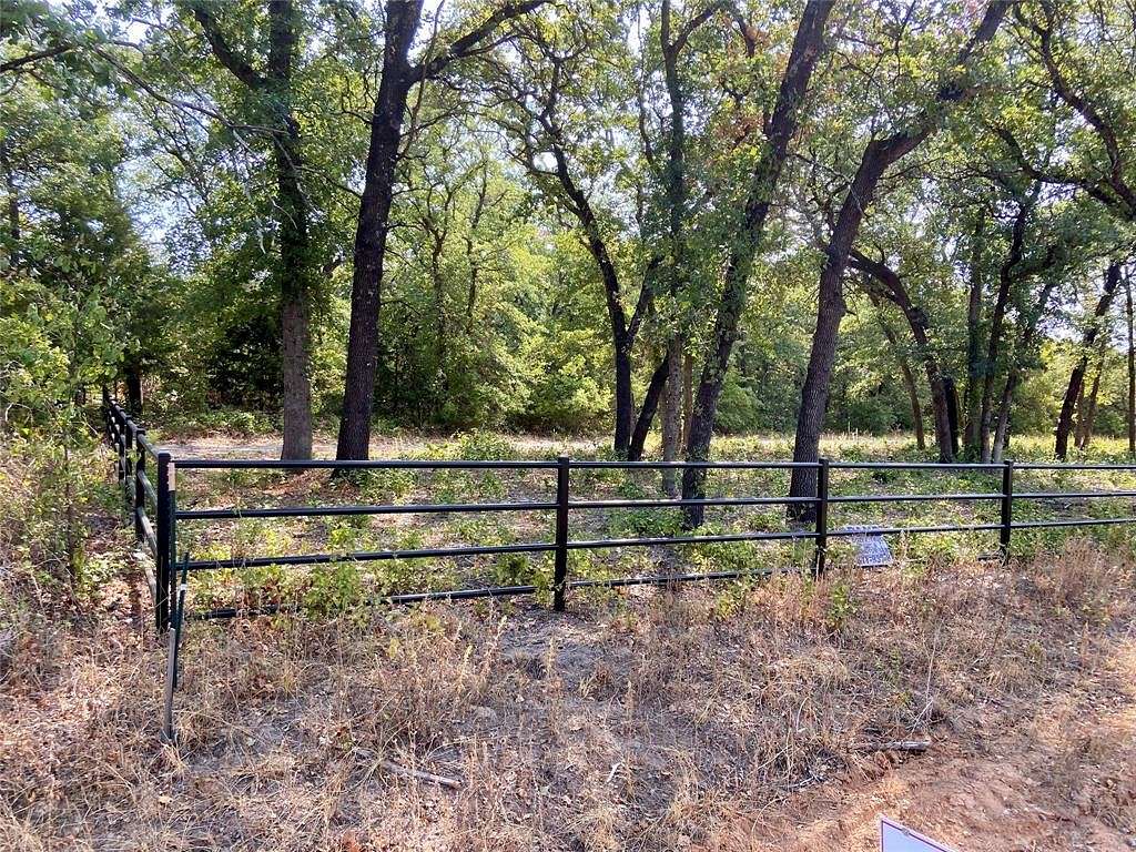 5.7 Acres of Land for Sale in Weatherford, Texas