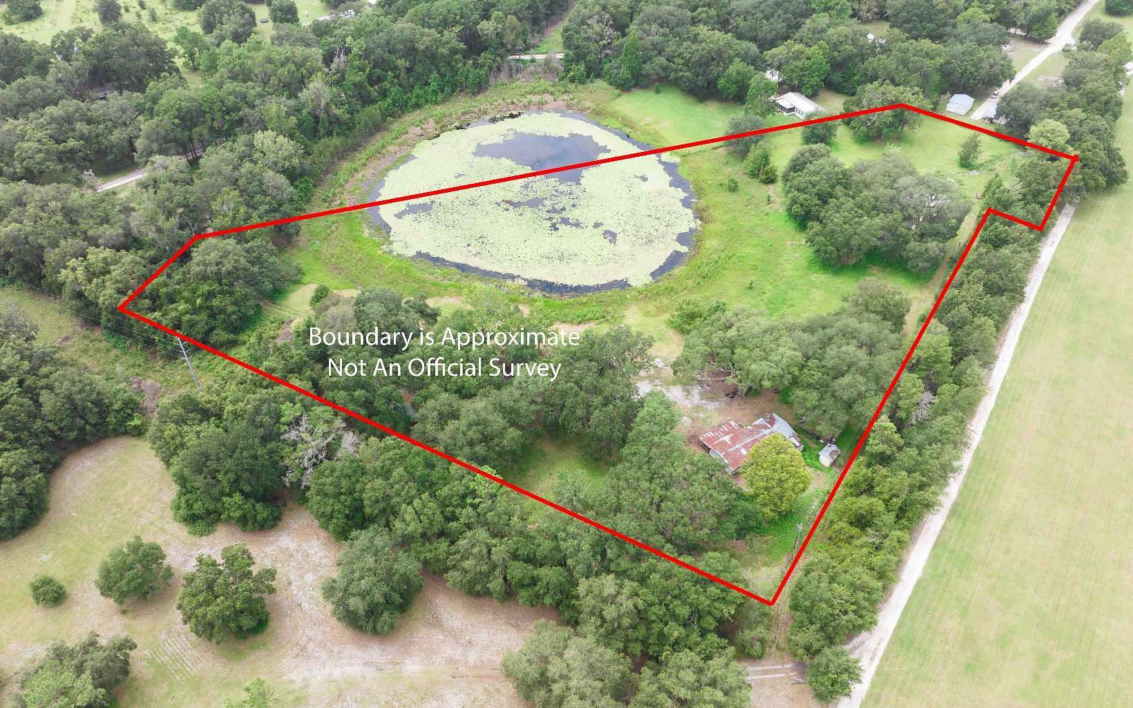 8.45 Acres of Residential Land with Home for Sale in Live Oak, Florida