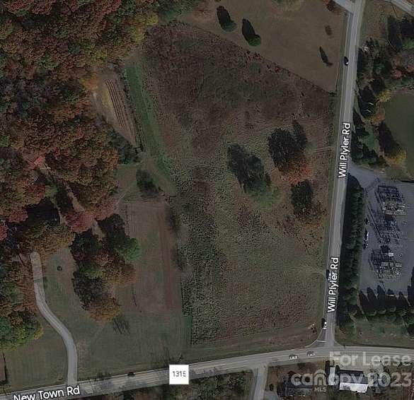 7 Acres of Commercial Land for Lease in Waxhaw, North Carolina