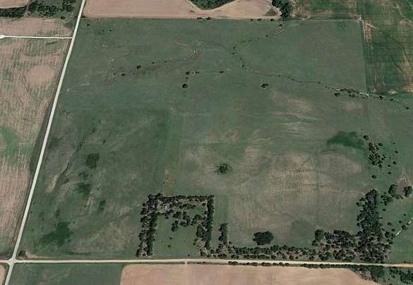161 Acres of Agricultural Land for Sale in Harper, Kansas
