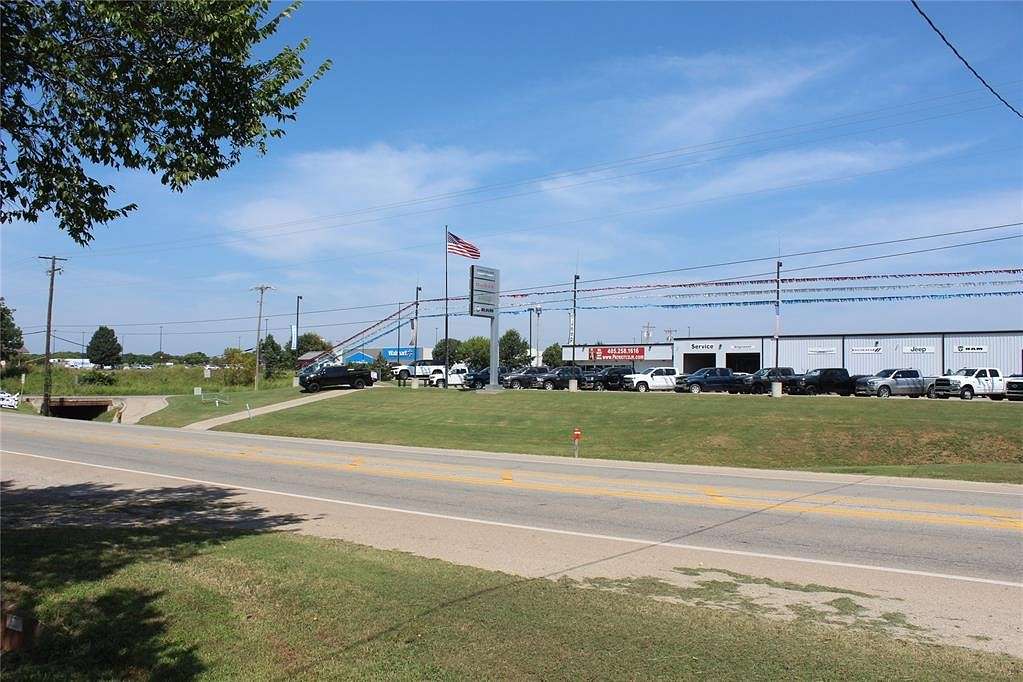 3 Acres of Commercial Land for Sale in Chandler, Oklahoma