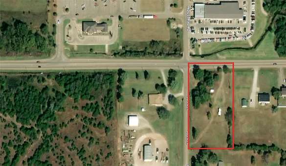 3 Acres of Commercial Land for Sale in Chandler, Oklahoma