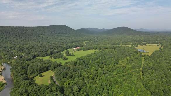 200 Acres of Recreational Land with Home for Sale in Glenwood, Arkansas