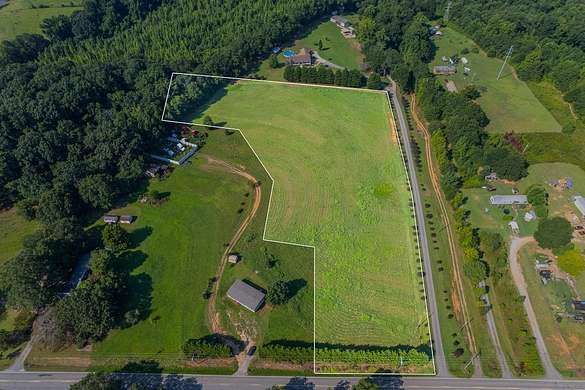 5 Acres of Residential Land for Sale in Chesnee, South Carolina
