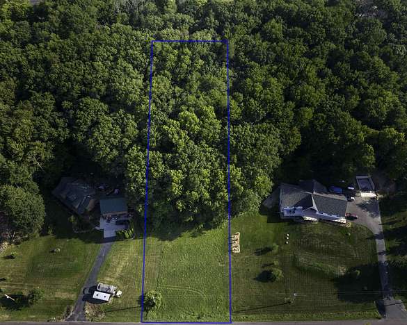 1.2 Acres of Residential Land for Sale in Portage, Wisconsin
