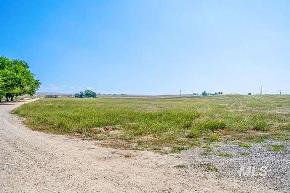 25.8 Acres of Improved Agricultural Land for Sale in Eagle, Idaho
