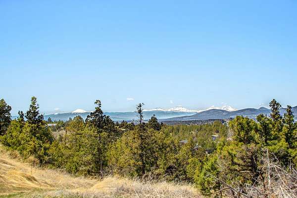 3.2 Acres of Residential Land for Sale in Prineville, Oregon