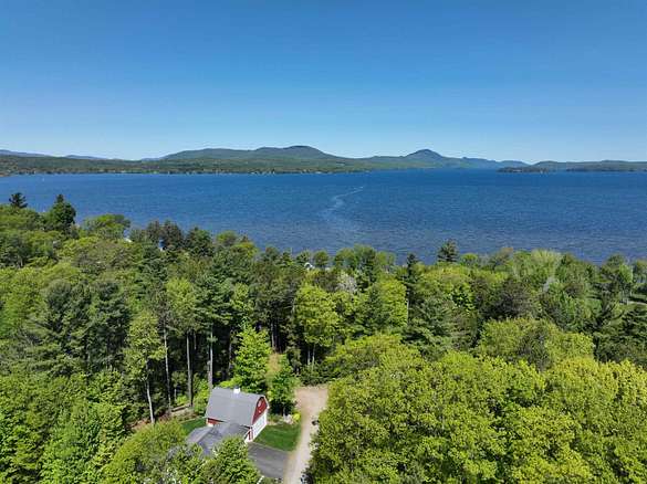 0.34 Acres of Residential Land for Sale in Newport, Vermont