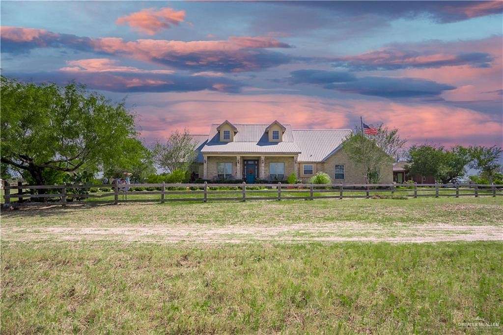 30 Acres of Land with Home for Sale in Monte Alto, Texas