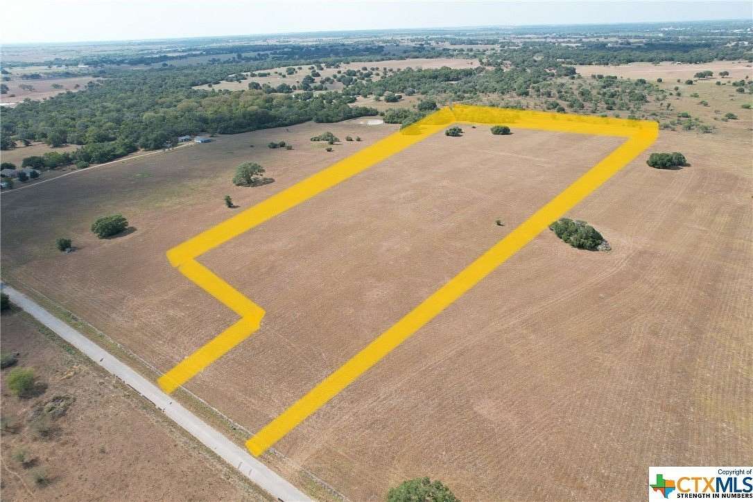 19.34 Acres of Land for Sale in Yoakum, Texas