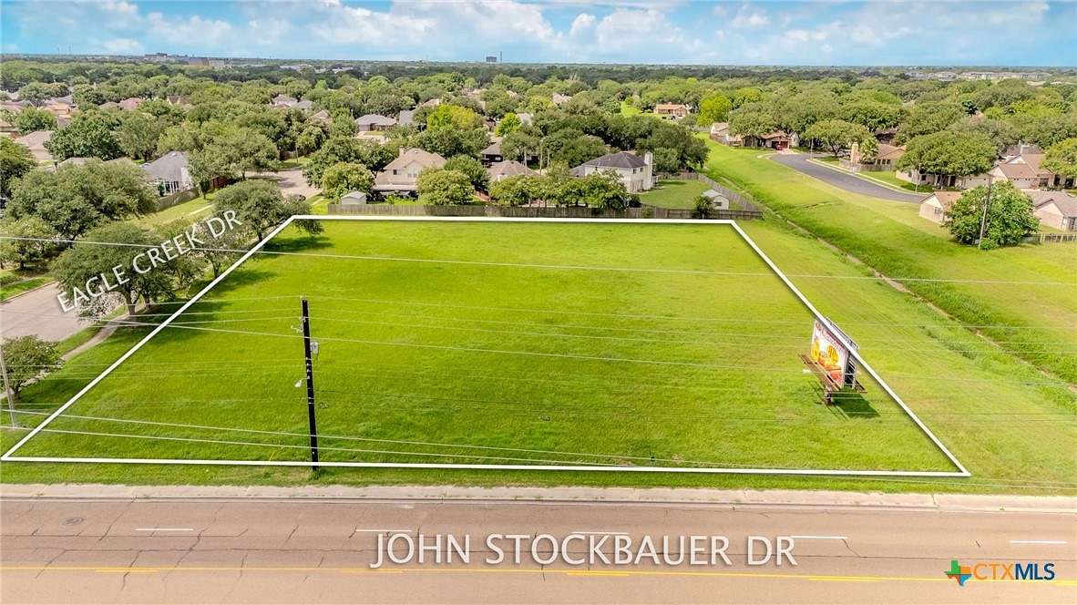 1.713 Acres of Commercial Land for Sale in Victoria, Texas