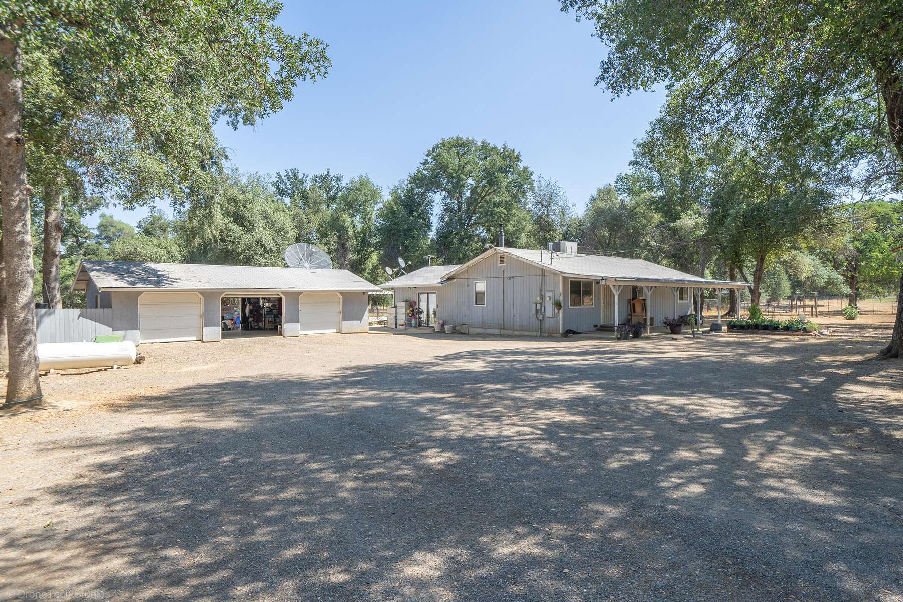 19.3 Acres of Land with Home for Sale in Cottonwood, California