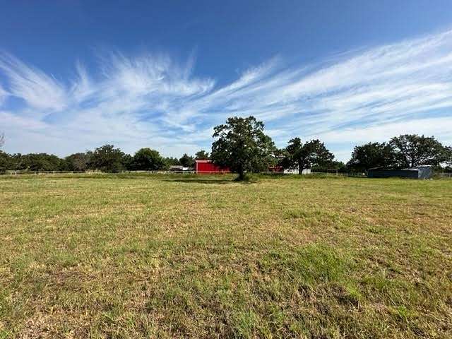 1 Acre of Residential Land for Sale in Harrah, Oklahoma