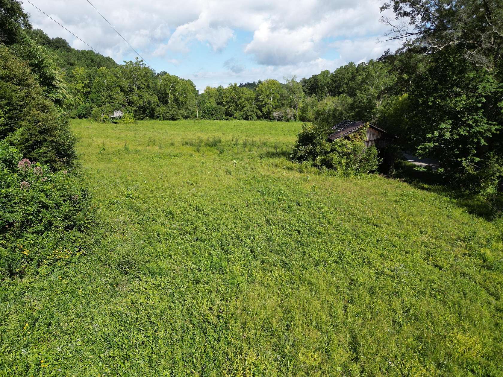 25 Acres of Land for Sale in East Bernstadt, Kentucky