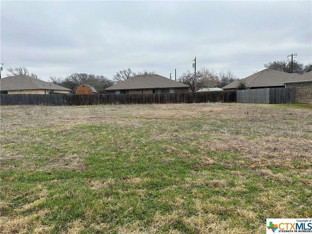 1.923 Acres of Residential Land for Sale in Gatesville, Texas