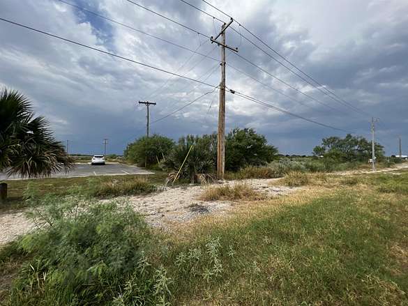 2 Acres of Mixed-Use Land for Sale in Del Rio, Texas