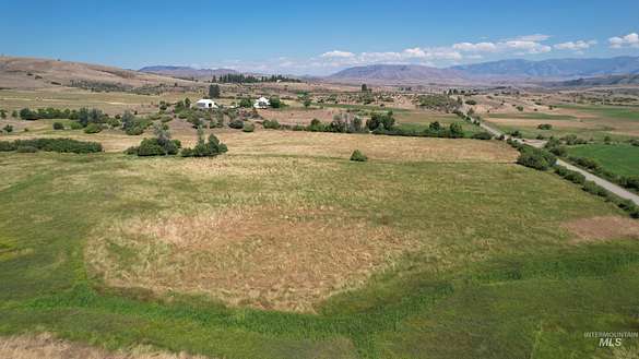 77.3 Acres of Agricultural Land with Home for Sale in Halfway, Oregon