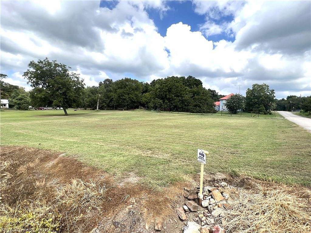0.19 Acres of Commercial Land for Sale in Hartford, Arkansas