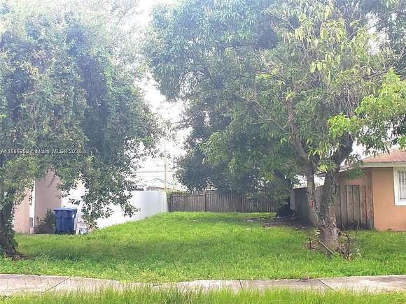 0.058 Acres of Residential Land for Sale in Miami, Florida