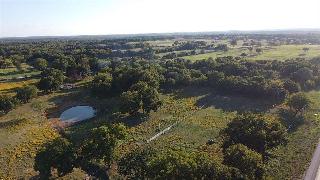 9.5 Acres of Commercial Land for Sale in Whitesboro, Texas