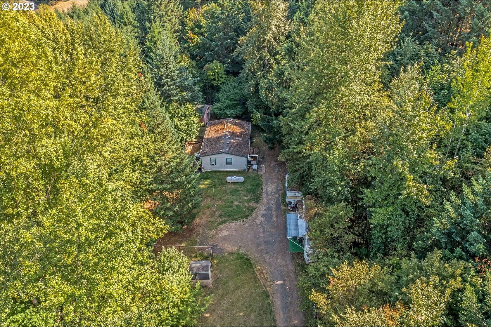 24 Acres of Land with Home for Sale in Yamhill, Oregon