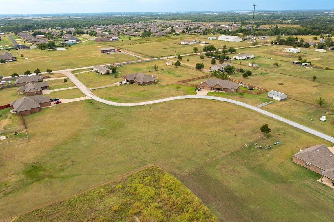 1 Acre of Residential Land for Sale in Edmond, Oklahoma
