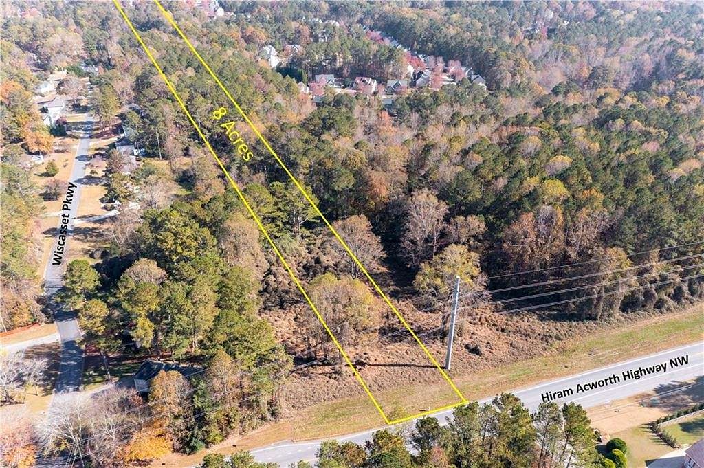 8 Acres of Residential Land for Sale in Dallas, Georgia