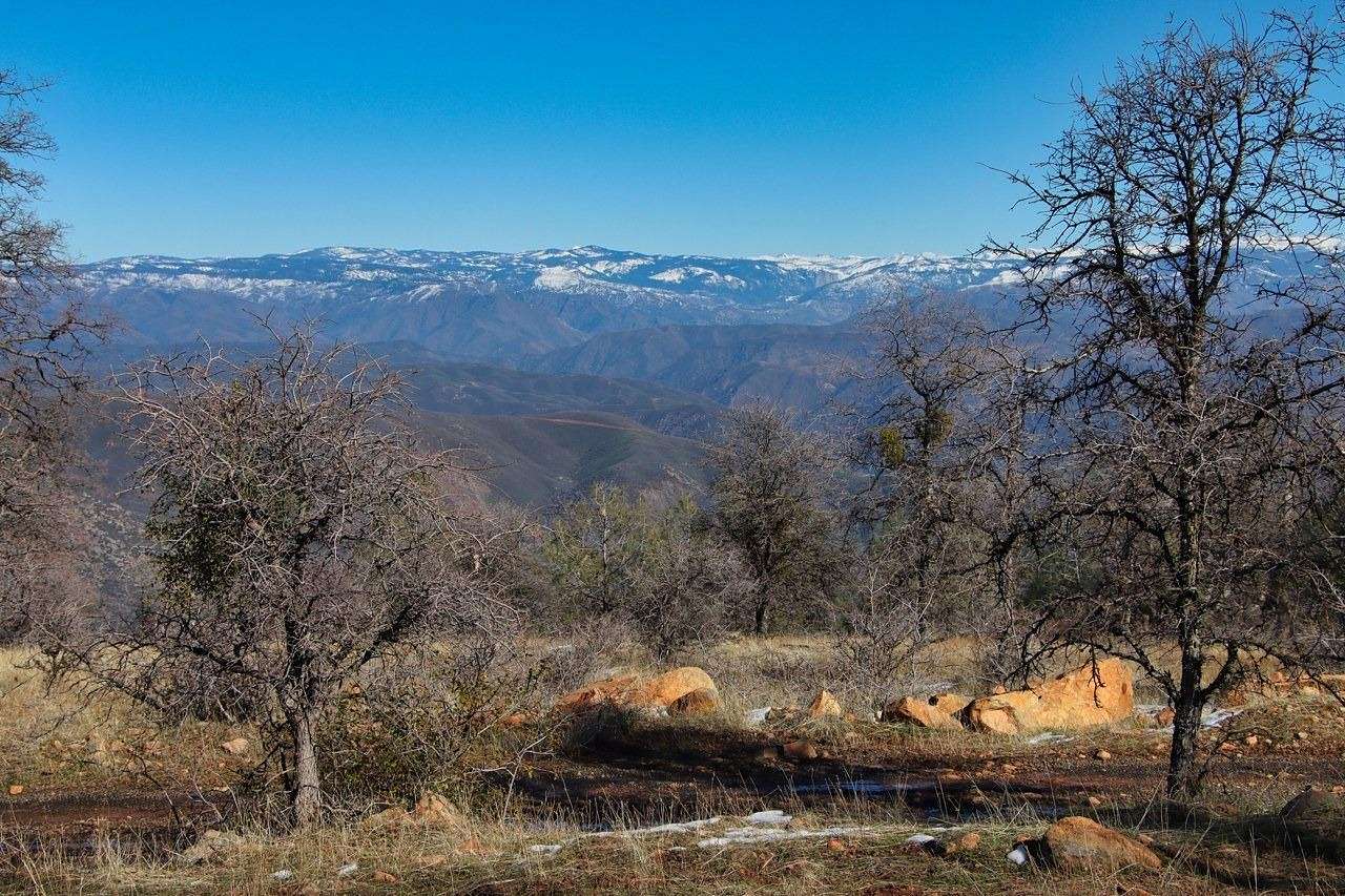 618 Acres of Agricultural Land for Sale in Mariposa, California