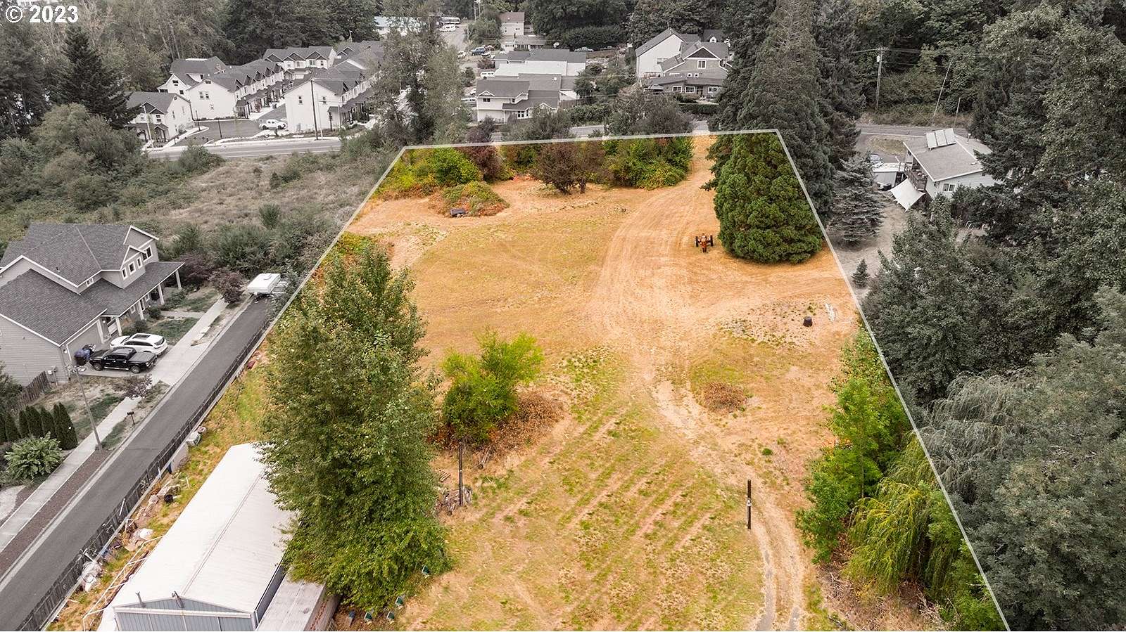 1.6 Acres of Residential Land for Sale in Oregon City, Oregon