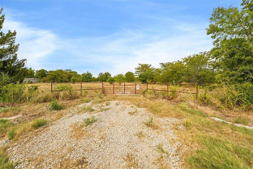 34.2 Acres of Land for Sale in Lone Oak, Texas