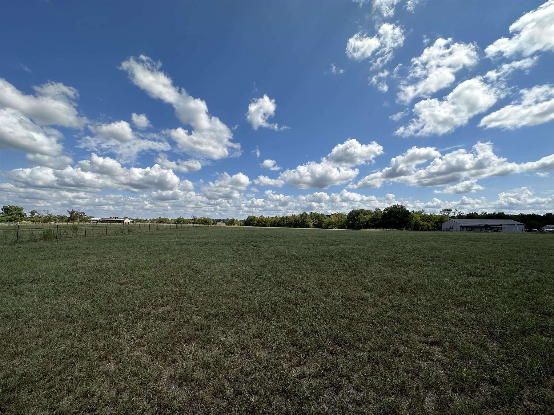 4.9 Acres of Residential Land for Sale in Jacksonville, Texas
