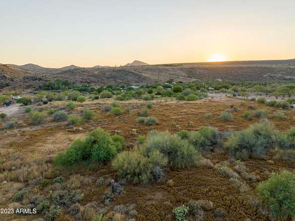 4.7 Acres of Residential Land for Sale in Cave Creek, Arizona