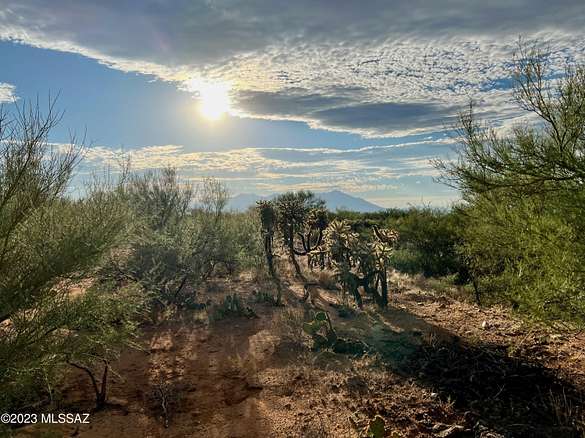 1.2 Acres of Residential Land for Sale in Tucson, Arizona