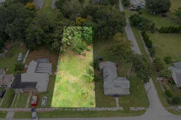 0.28 Acres of Residential Land for Sale in Fort Meade, Florida