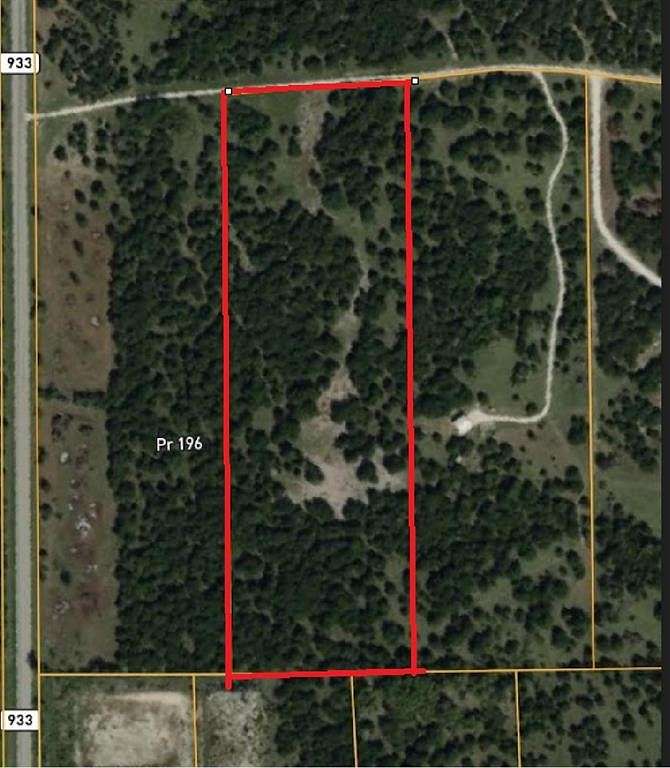20 Acres of Land for Sale in Blum, Texas